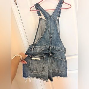 American Eagle Shortalls size M